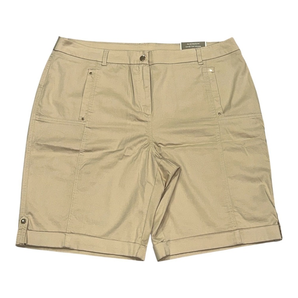 Chicos size 3 utility slim short Bermuda 10"